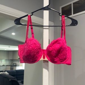 5 for $25 (bundle & save)VS 36 DD bra